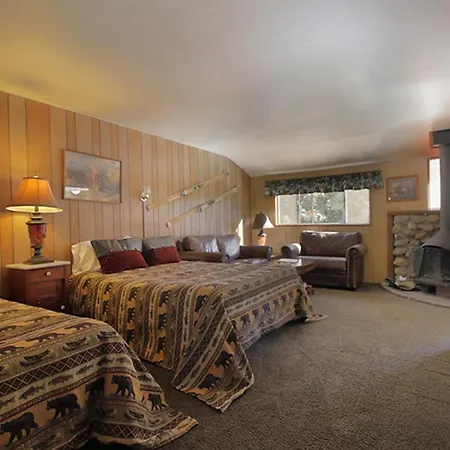 Silver Pines Lodge Idyllwild Exterior photo